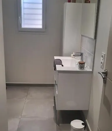 Hébergement de vacances Location D'une Maison *