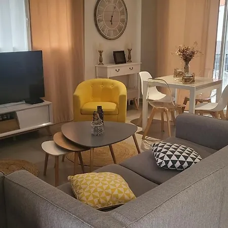 Location D'une Maison Hébergement de vacances *
